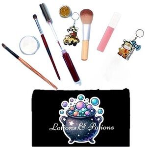 The Blind Medium | Black Canvas Cosmetics Makeup Pouch Bag  Lotions & Potions